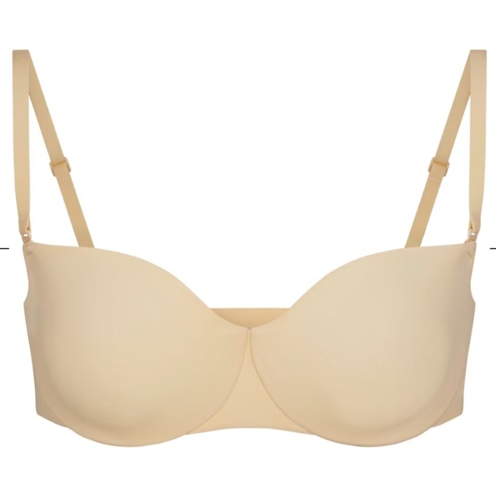 Skims Smoothing Intimates Strapless Bra BA-BAN-2607 Sand, 34DD